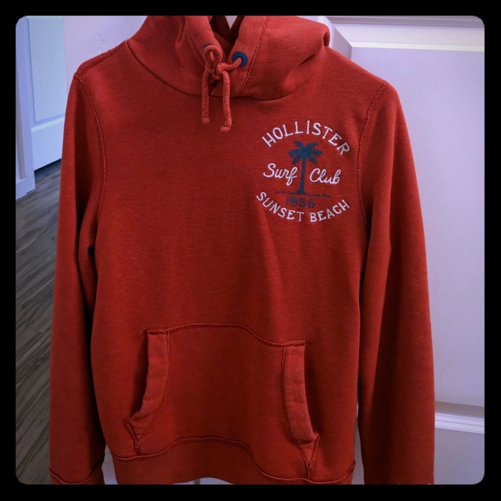 Hollister Sweatshirt